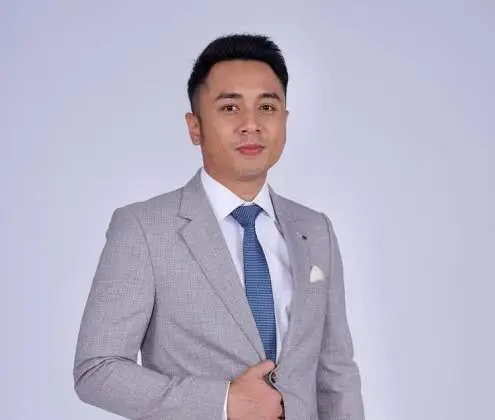Qiro DAIX investment platform